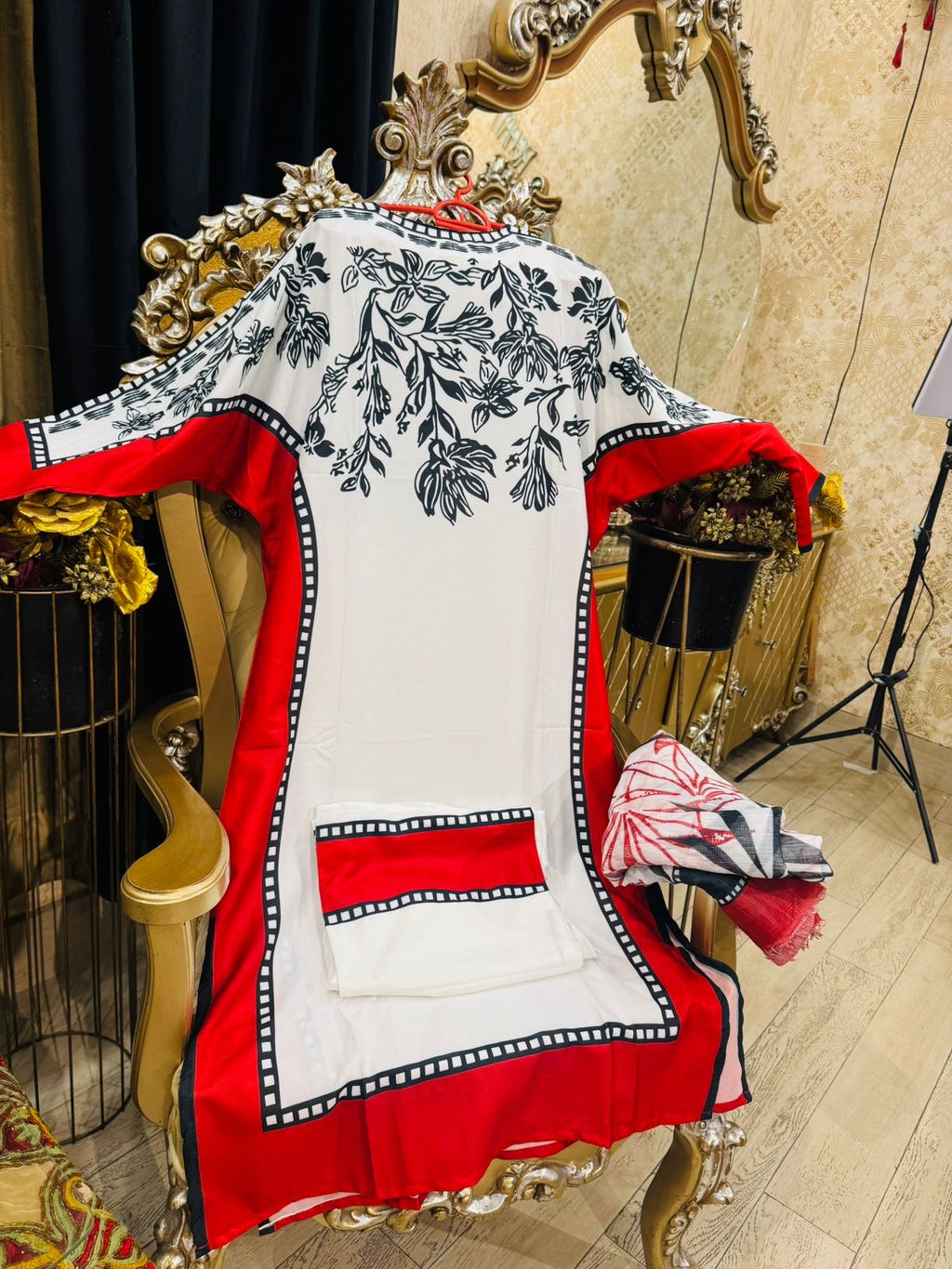Cordsets stiched kaftan
