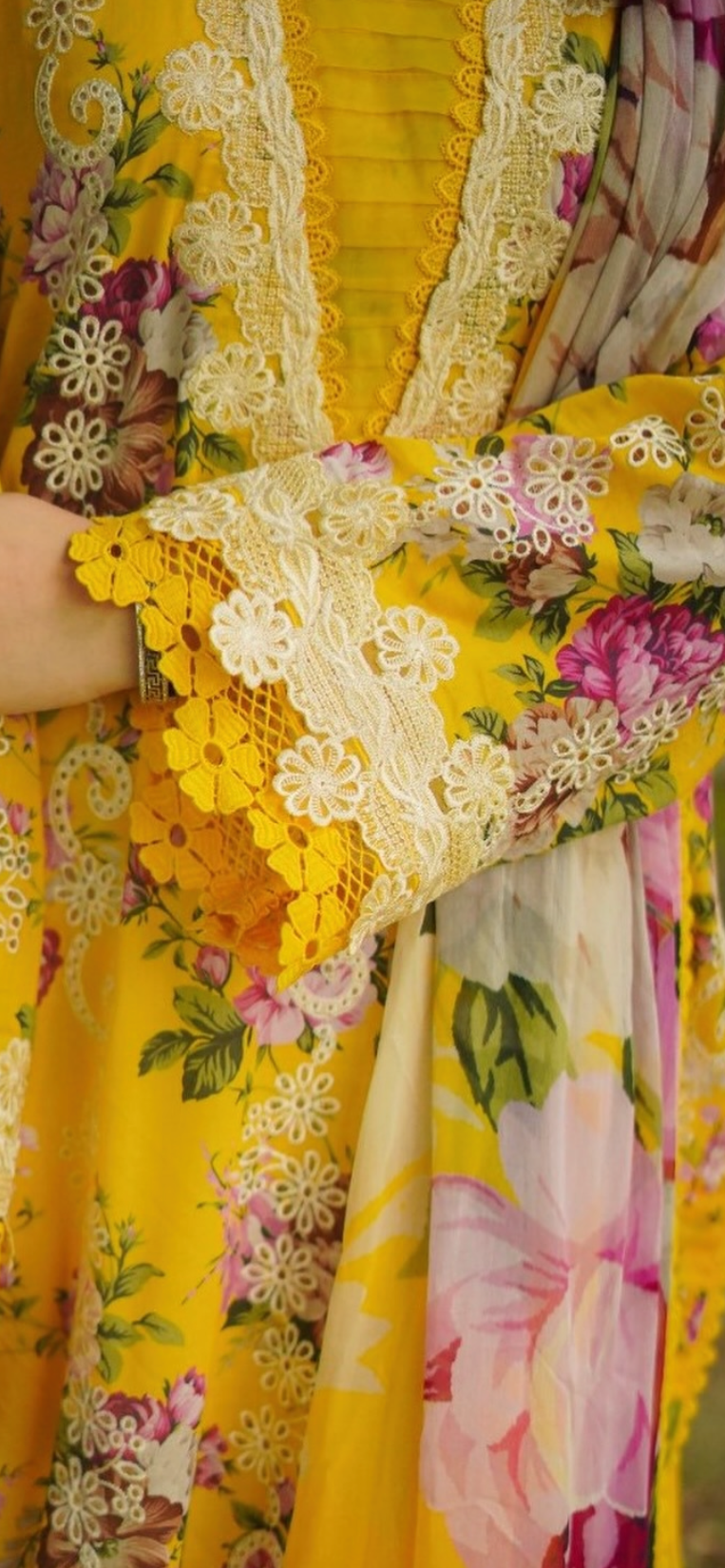 Aneelas collection silk