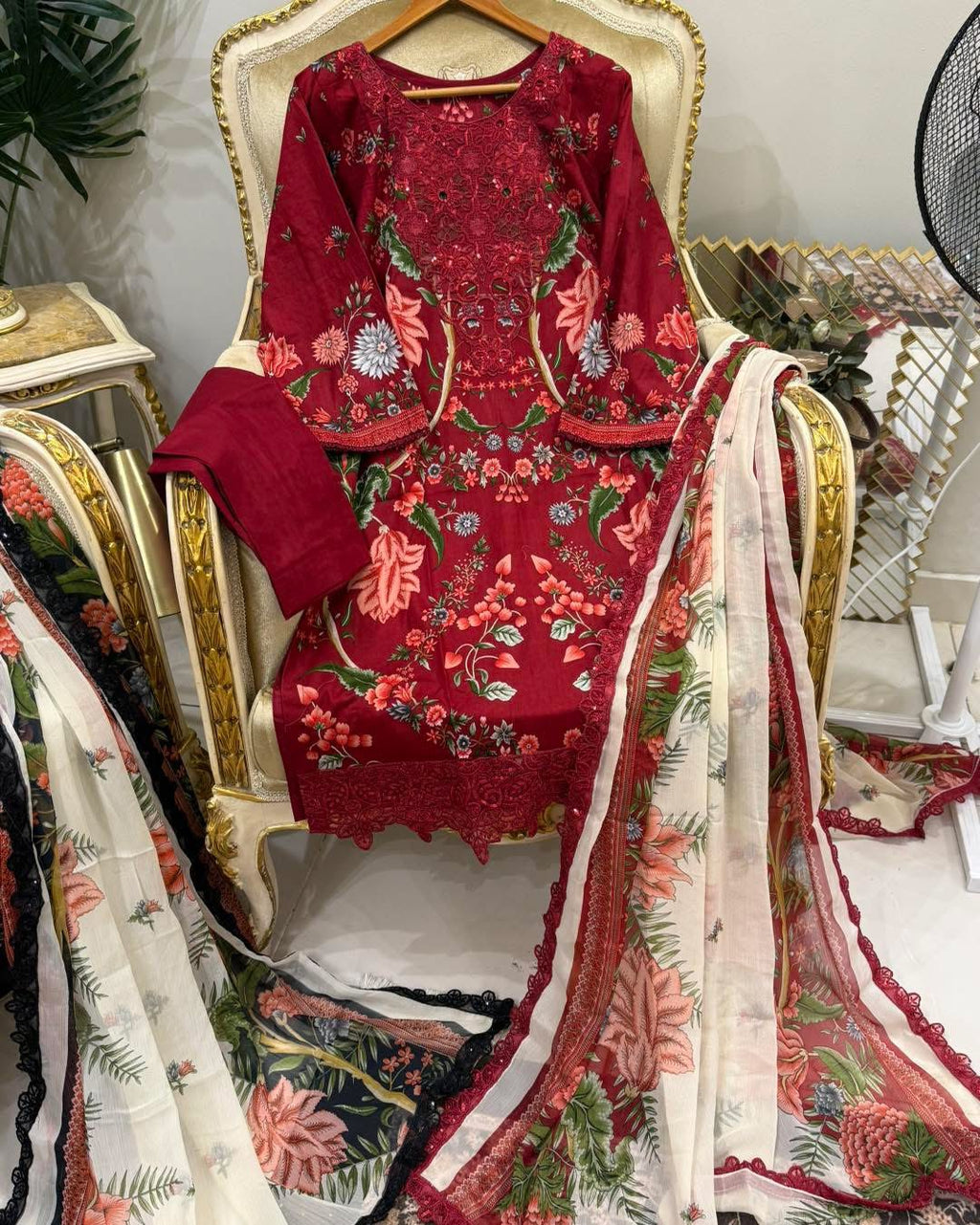 Anelas master copy stiched lawn