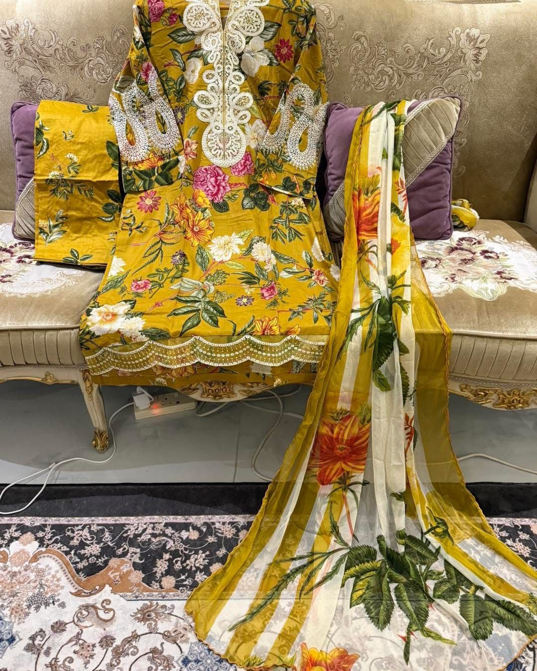 Maria b lawn