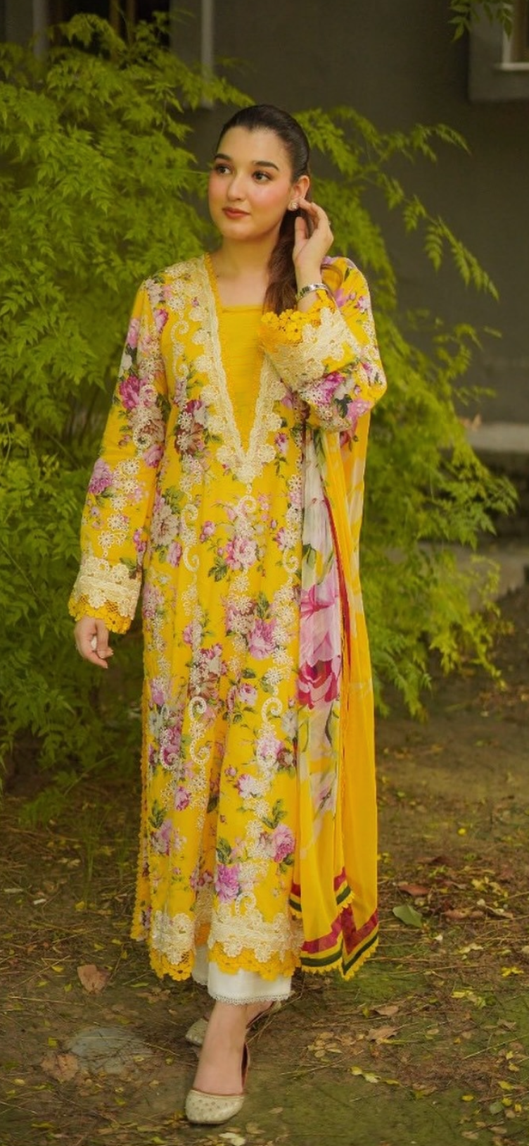Aneelas collection silk