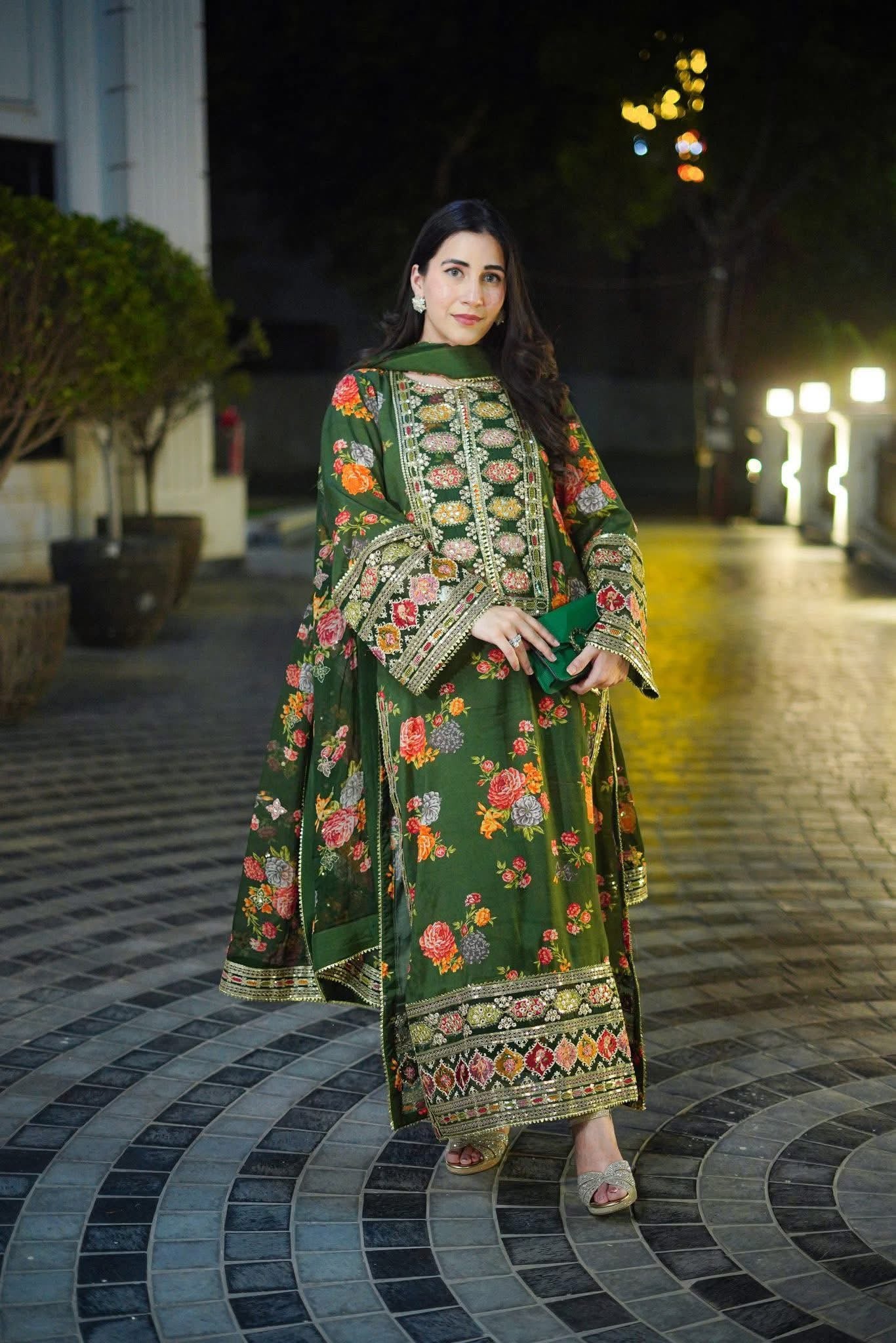 Anelas collection silk