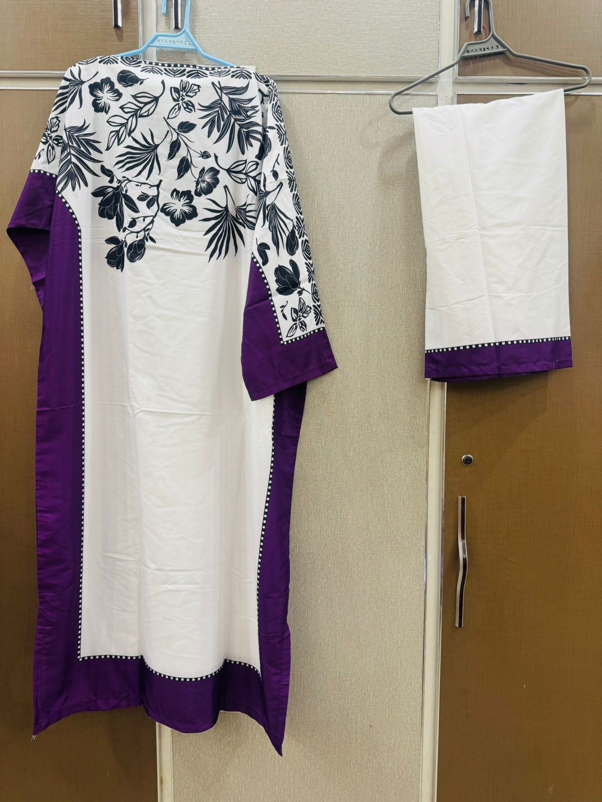 Cordsets stiched kaftan